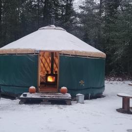 Ava Jade Yurt, hotel v destinácii Brownfield