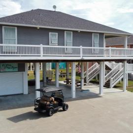 Hot Tub Golf Cart Near beach Coastal Retreat, hotel in Bolivar Peninsula