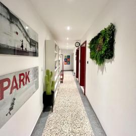 Pop House - Spacious flat next to Cathedral & Lake, ξενοδοχείο στο Κόμο