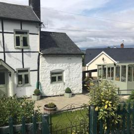 Ty Twty, Montgomery Cottage