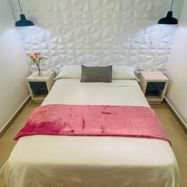 Kromatic Hostel
