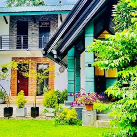 Aura Villa