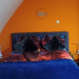 FeWo Blaue Oase, Netflix, Massagesessel, Whirlpool Badewanne, hotel in Germersheim