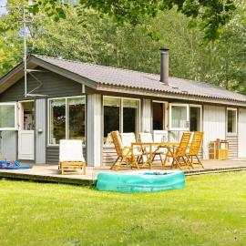 5 person holiday home in Dannemare-By Traum, hotel a Dannemare