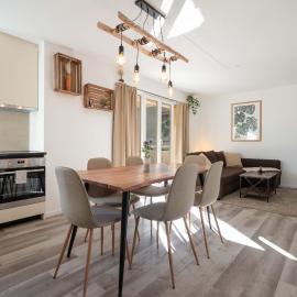 Moderne Wohnung mit Parkplatz, hotel u gradu Ostermundigen