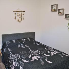 Logement spacieux centre Joigny 4 à 6 pers - Zen 2, hotel a Joigny