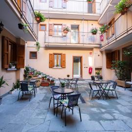La Casa del Sarto - Rooms and Apartments, hotelli Leccossa