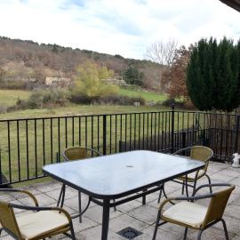 VUT PINARES DE SORIA, hotel en Molinos de Duero