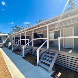 West View Caravanpark, hotel in Dubbo