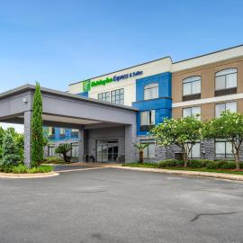Holiday Inn Express & Suites - Mobile - I-65 by IHG, khách sạn ở Mobile