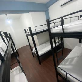 Lime Lite Manila Hostel