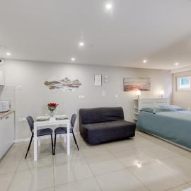 Studio cosy 35m2 Paris et Disneyland RER A – hotel w mieście Noisy-le-Grand