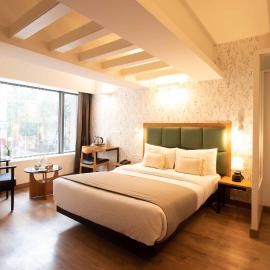 HOTEL LE ROYCE