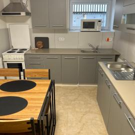 Hostel 24 Miejsca Parkingowe Noclegi Pracownicze., hotel in Gorzów Wielkopolski