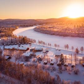 Ivalo में, होटल Arctic River Resort