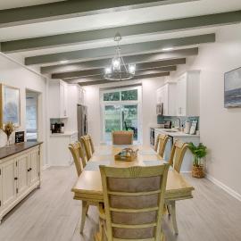 Bright Jekyll Island Home w/ Deck < 1 Mi to Beach