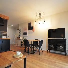 Przytulny Apartament Słowackiego, готель у місті Вонґровєц