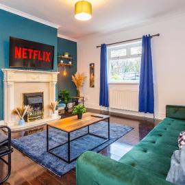 Two Bed Entire House Newcastle Gateshead - Free Parking