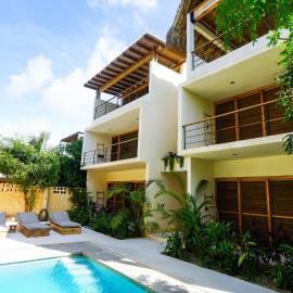Casa Borka LUXURY FULLY FURNISHED BEACH CONDOS WITH POOL