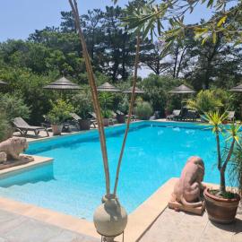 Relais de Bravone, hotel v destinácii Linguizzetta