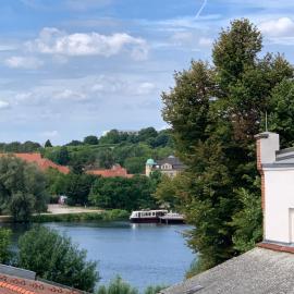 Ferienwohnungen auf der Insel am Cafe Jacob, hotel in Werder
