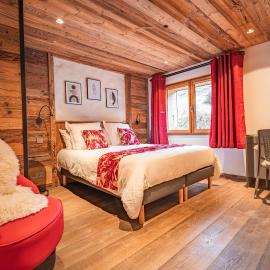 CHALET CHARMING BED and BREAKFAST, hótel í Les Gets