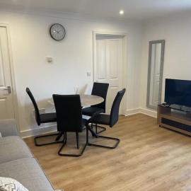 Modern The Mews Apartment, hotel a Bury Saint Edmunds