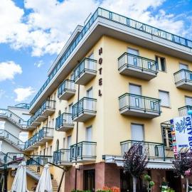 Hotel Corallo, hotell i Giulianova