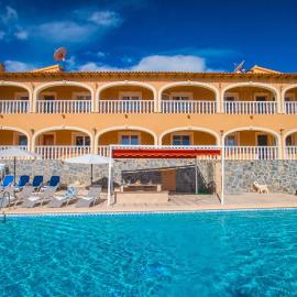 Villa Zelda - PlusHolidays, Hotel in Calpe