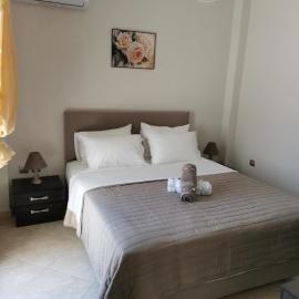 Spacious 2 bedroom apartment close to Lindos - sleeps 6 full air conditioning