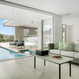 'Starlight' A Slice of the Hollywood Hills in Bexley