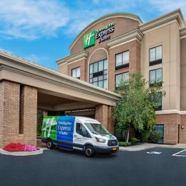 Holiday Inn Express Hotel & Suites Rochester Webster by IHG，Webster的飯店