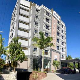 PUNTA CLARK HOTEL, hotel i Clark