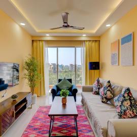 Premium 2BHK -10 min to GOI airport & beach -Pool access -Balcony with city view