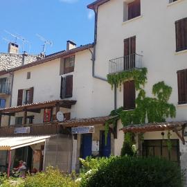 Auberge Roman, hotel v destinaci La Javie