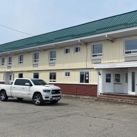 Alpha Inn, hotel en Wawa