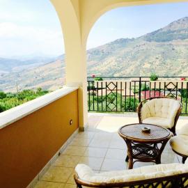 Villa della Mimosa, hotel u gradu 'Alia'
