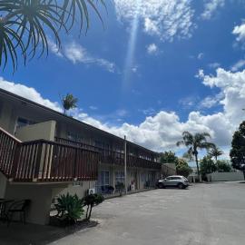 Aaron Court Motel Whangarei, хотел в Уангарей