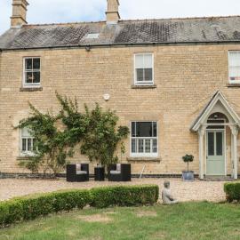 The Coach House, hotel in Grantham
