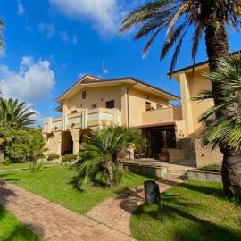 San Michele Apartments&Rooms, hotel a Catanzaro