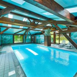 Le Goûter - Ski-in ski-out - Indoor Pool, hotel i Les Houches