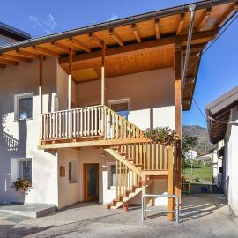 2 Bedroom Gorgeous Home In Lamon, ξενοδοχείο στο Lamon