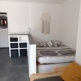 Studio au calme rive droite, hotel in Palavas-les-Flots