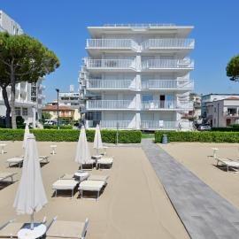 Vistamare Apartments, hotel v Jesolu