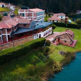 Hotel Refugio Santa Ines, hotel i Aquitania