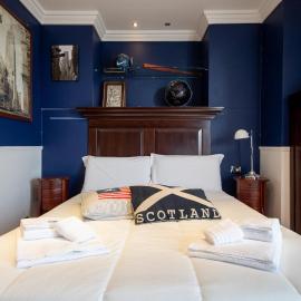 Navy Apartment by Wonderful Italy