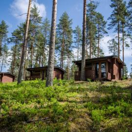 Ahvenlampi Camping Hostel, hotell i Saarijärvi
