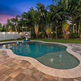 Modern Pool Home w Putting Green