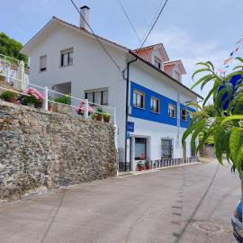 Pensión El Pozo, hotelli kohteessa Cudillero