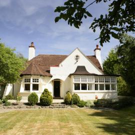 Daisybank Cottage Boutique Bed and Breakfast, viešbutis mieste Brokenherstas